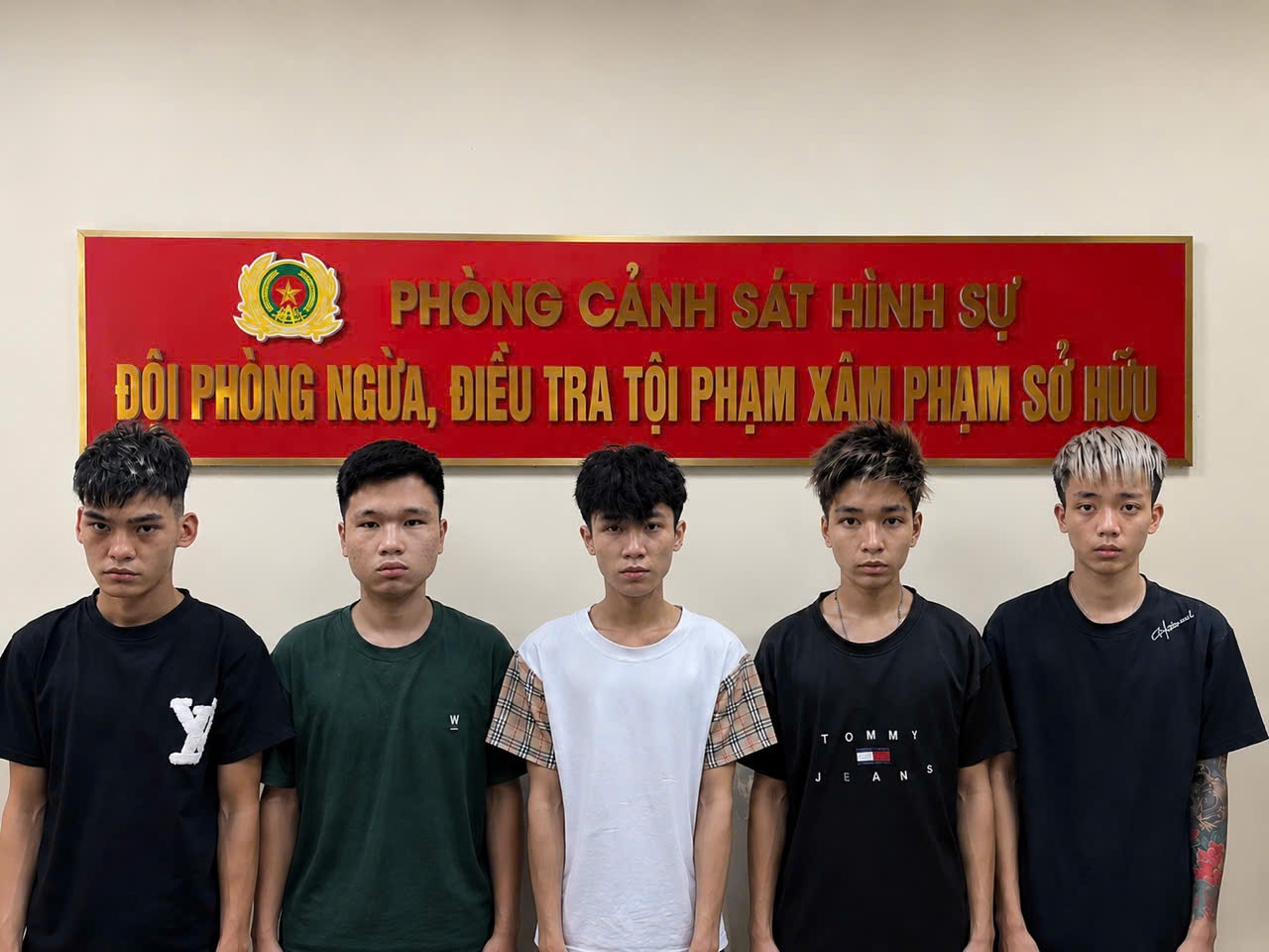 Phòng Cảnh sát hình sự, Công an phường Thành Đông: Bắt giữ 05 đối tượng cướp tài sản